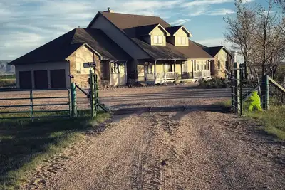 Image de Spacious 5-bedroom house with WiFi, Ac in Weat Casper