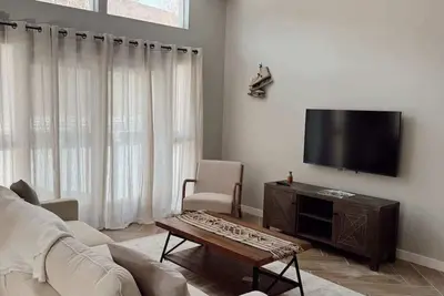 Image de Renovated Modern Farmhouse Stay