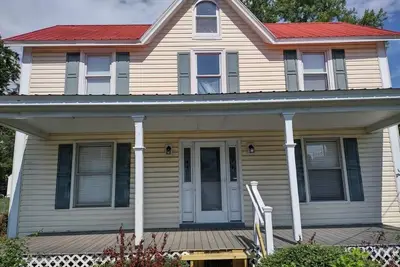 Image de Charming 3-bedroom house in the Heart of Rock Hall with WiFi, Ac