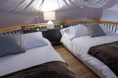 Image de Biggest deck! Beautiful Dome.