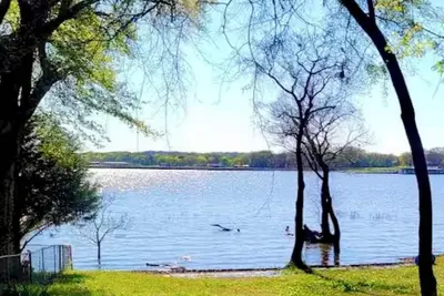 Image de Waterfront Home Directly On Lake Tawakoni