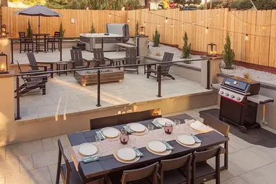 Image de Oakhurst Mtn. Memories-Yosemite/Bass Lake-Ev Charger-Hot Tub-Firepit-Fenced Yard