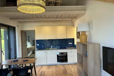 Image de Appartement F 2 de standing avec vue et bacon Villa Altitude 597