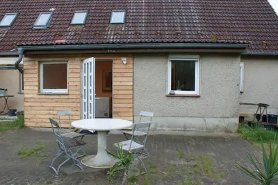 Image de Farmhouse with large garden in the immediate vicinity of Lake Tollensesee