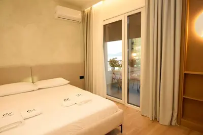 Image de E&K Apartment 02, Sea view, Free Parking