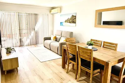 Image de 150 Unbeatable Location 3br Stylish Stay