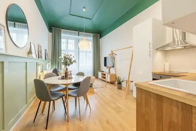 Image de Homelyi 50m2 Apt self check-in w/Park & Museum View