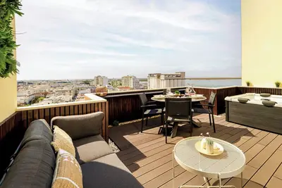 Cozy 2br - Hot Tub - Sea View