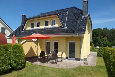Image de Welcome to the semi-detached house \"Eikboom 1\" in Karlshagen on Usedom!
