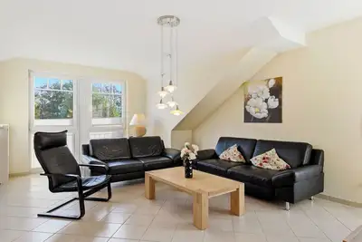 Image de Welcome to the Schloonseevillen Sv10 apartment in the Baltic seaside resort of Bansin.