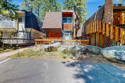 Image de Charming townhouse in Incline Village with private hot tub & amazing location