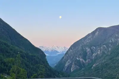 Image de Penthouse panoramique au cœur de Valtournenche – Idéal pour familles et amis
