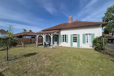 Image de Charmante villa de vacances  \nVilla  3  chambres  claires avec\nUn grand jardin