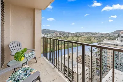 Image de Unreal Diamond Head View! | Pool + Bbq