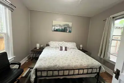 Image de Charming Historic House walking distance to Old Town and Csu!