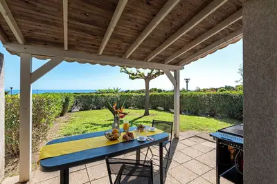 Image de Prunete - Piscine - Vue mer