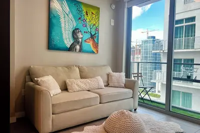 Image de Welcome to the most unique hotel in Miami, including a gym and pool.