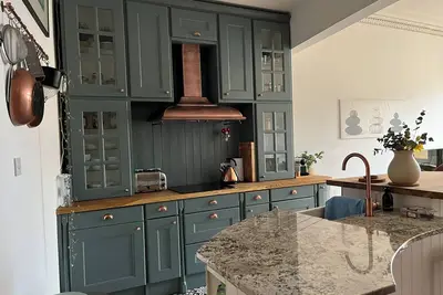 Image de Summer Let - Flat avail for 3 Months - West End\n7th June to 5th September 2025