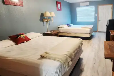 Image de Charming motel room in adorable Port Mansfield, Tx pet- friendly