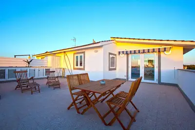 Image de Sea view penthouse for 2-4 people, large equipped terrace