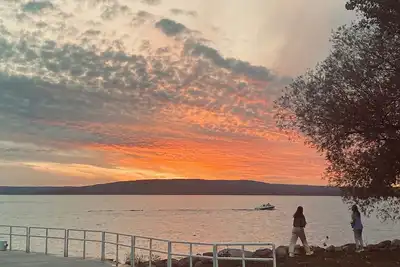 Image de Madeline Island Lakeview Condo: Within Steps to Downtown Attractions