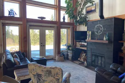 Image de Gorgeous large 2-bdrm w'mtn views, lg yard, fire pit in delightful Anchor Point