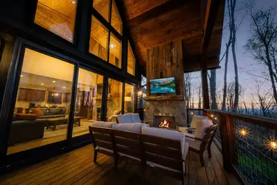 Image de Pyrfect Hideout in The Lodges at Eagles Nest