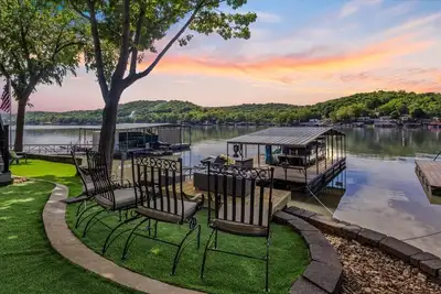 Image de Private Dock, Bunkhouse, Firepit & Kayaks at Mm45