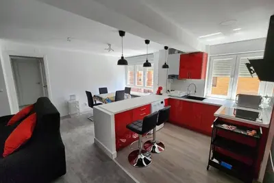 Image de Centrally located apartment, close to hospitals and downtown.