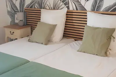 Image de Leu Zarlor Location \nRésidence vacance\n15 minutes de la plage, \nChambres doubles