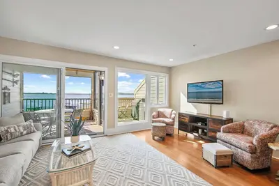 Image de New 2025 Listing! Your Perfect Family Beach Getaway at Kings Grant