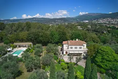 Image de Bastide Hermitage - in olive grove