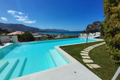 Image de Villa Beautiful View - Heated Pool