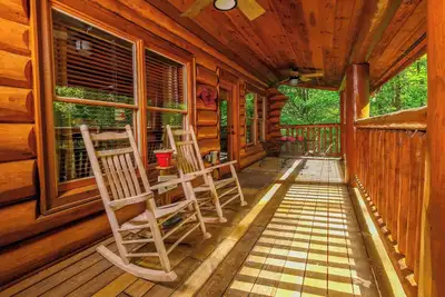 Image de Bearly Lovers: Romance in the Smokies