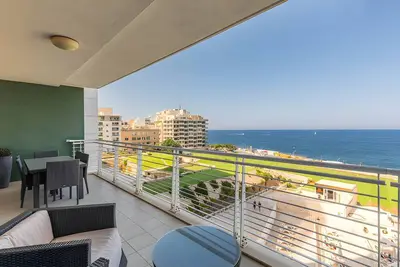 Luxury Coastal Apartment with Panoramic Views