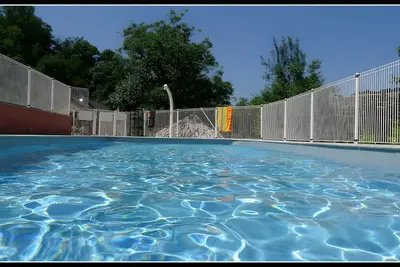 Image de Maison de vacances 'La Charrue' avec vue sur les montagnes, piscine partagée et Wi-Fi