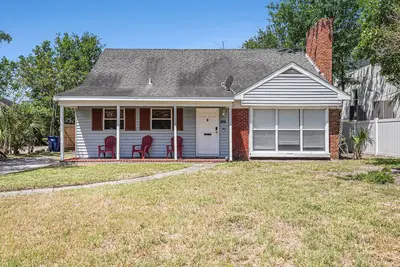 Image de Spacious 4-bedroom house in Splendor of Severn Davis Islands!