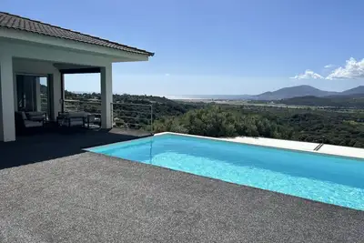 Image de Magnifique villa, Vue Mer, piscine, 4 chb, 3 salle d'eau, clim, sans vis-à-vis
