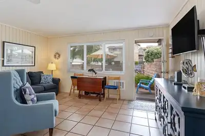 Image de New! Beach Condo w/Private Patio #133 by Sunset Shores Condominiums