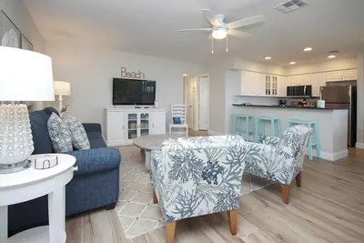 Image de Unit F6 - Beachfront