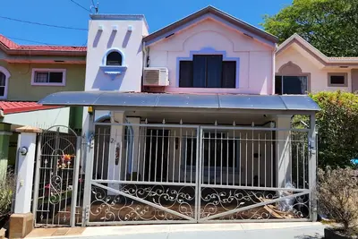 Image de Charming 3-bedroom house with WiFi, Ac in enchanting San Rafael