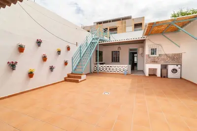 Image de \"Global Properties: Mediterranean Style Home in Moncofar