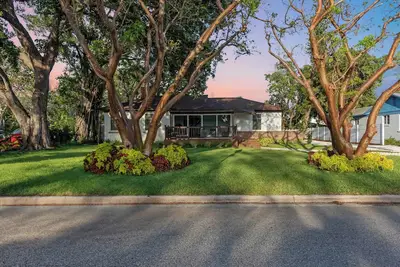 Image de Coastal Luxury 7mi to Anna Maria Private Home