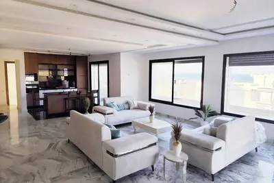 Image de Salakta - Mahdia- Tunisie - Grand Appartement haut de gamme vue sur mer Ă 60m