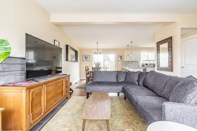 Image de Spacious 6br w/Game Room – Ideal for Groups