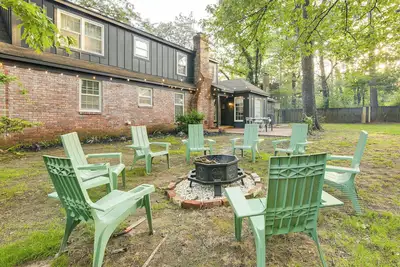 Image de 6 Mi to Shelby Farms Park: Family Home in Memphis