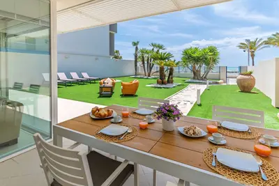 Image de Villa Doria Apartment Front Sea