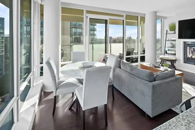Image de Victoria Waterfalls Hotel Downtown Suite