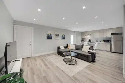 Image de Spacious 1br Suite + Sofa Bed Near Capilano Bridge & Trails