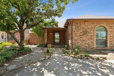 Image de Tch - Spacious 3bd/3ba home in Dallas w/ Workspace